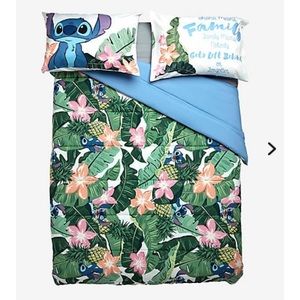 New Stitch Tropical Comforter ❤️